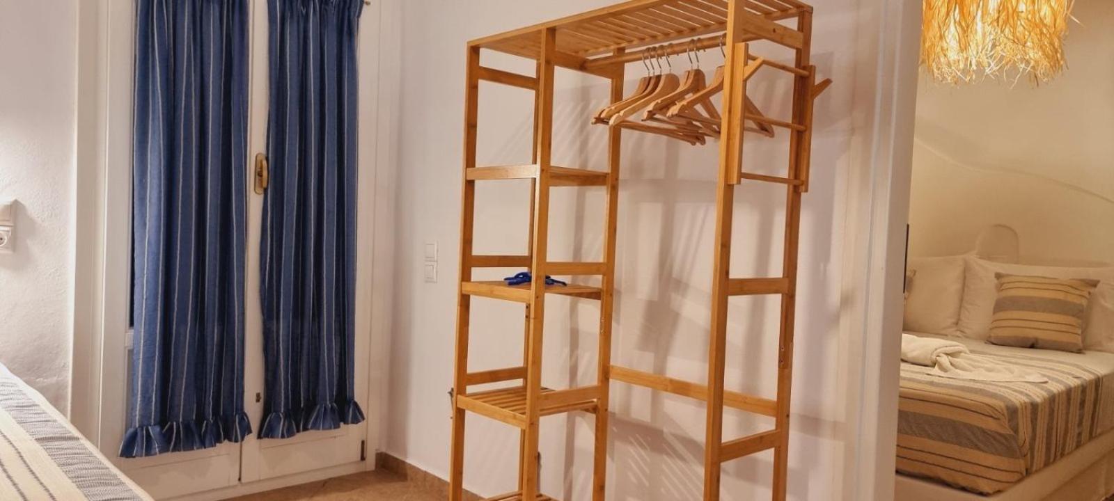 Syros Apartments Suites Chryssonisos Kini Ngoại thất bức ảnh