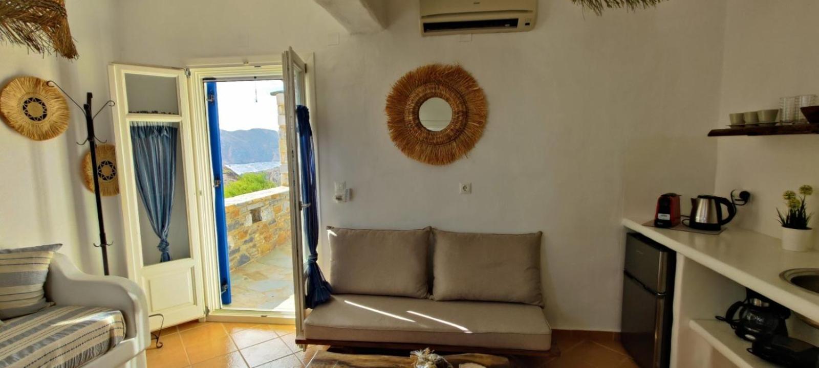 Syros Apartments Suites Chryssonisos Kini Ngoại thất bức ảnh